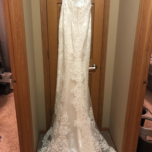 Mon Cheri Bridal Gown - Picture 3 of 5